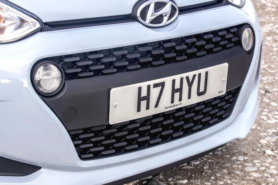 Детали экстерьера Hyundai i10 Play 2019 года  (UK) (фото 30 из 42)